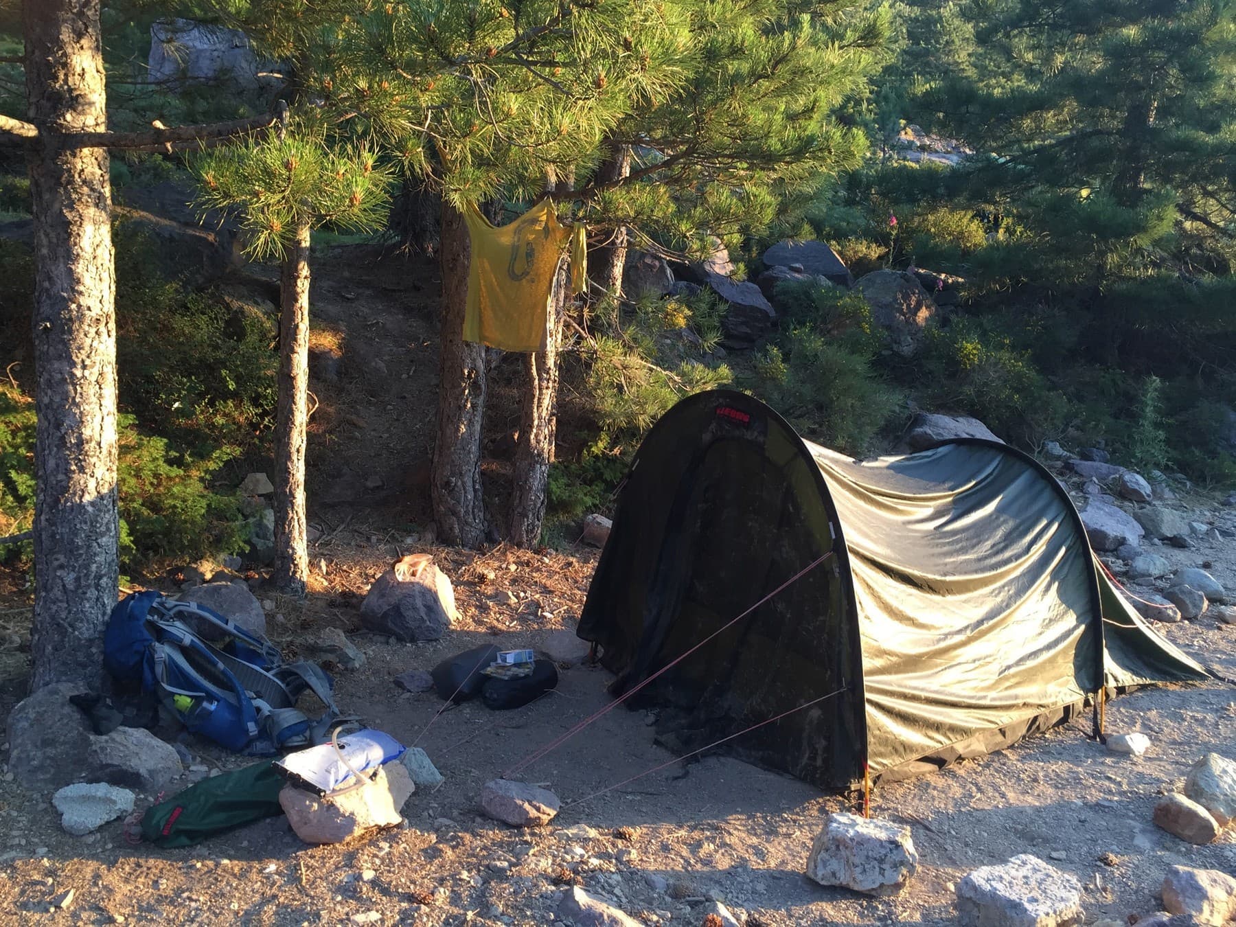 My rather sloppy tent setup at Haut Asco